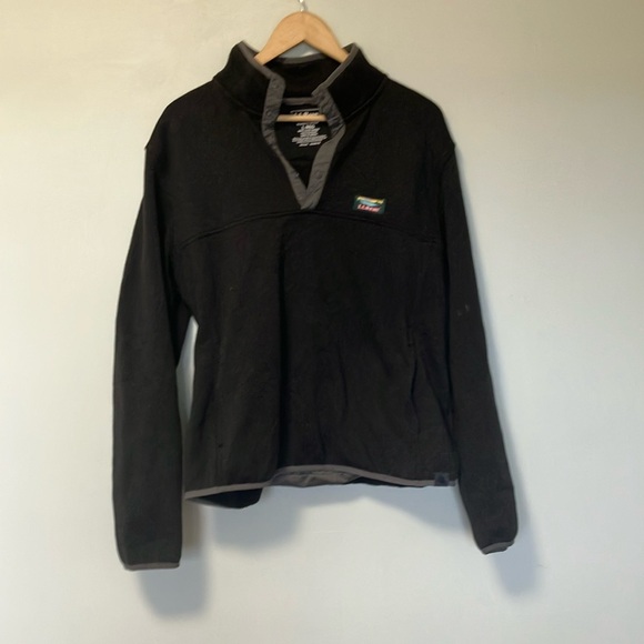 L.L. Bean Charcoal Fleece Pullover - Picture 1 of 6